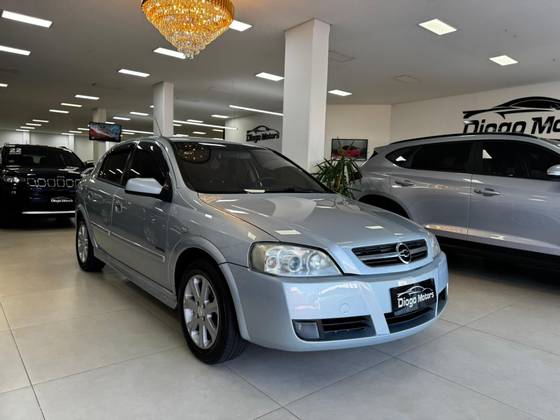 CHEVROLET ASTRA 2.0 MPFI ADVANTAGE 8V FLEX 2P MANUAL CHEVROLET ASTRA 2.0 MPFI ADVANTAGE 8V FLEX 2P MANUAL